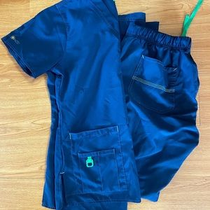 Size Small Carhartt Force scrubs